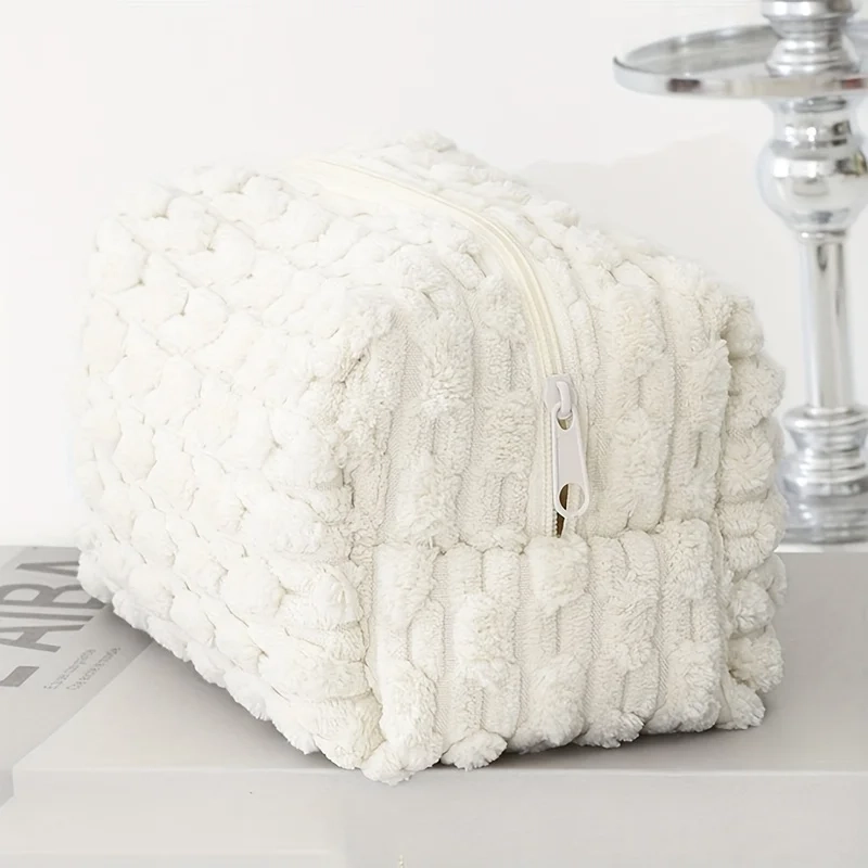 Plush Large Capacity Makeup Toiletry Bag - Image 5