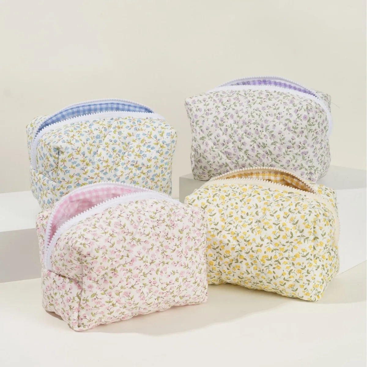 Quilted Floral Large Capacity Toiletry Bag