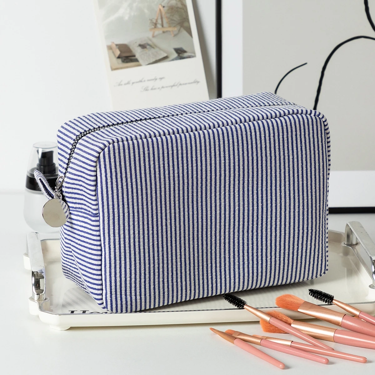 Striped Large Capacity Cotton Toiletry Bag - Image 15