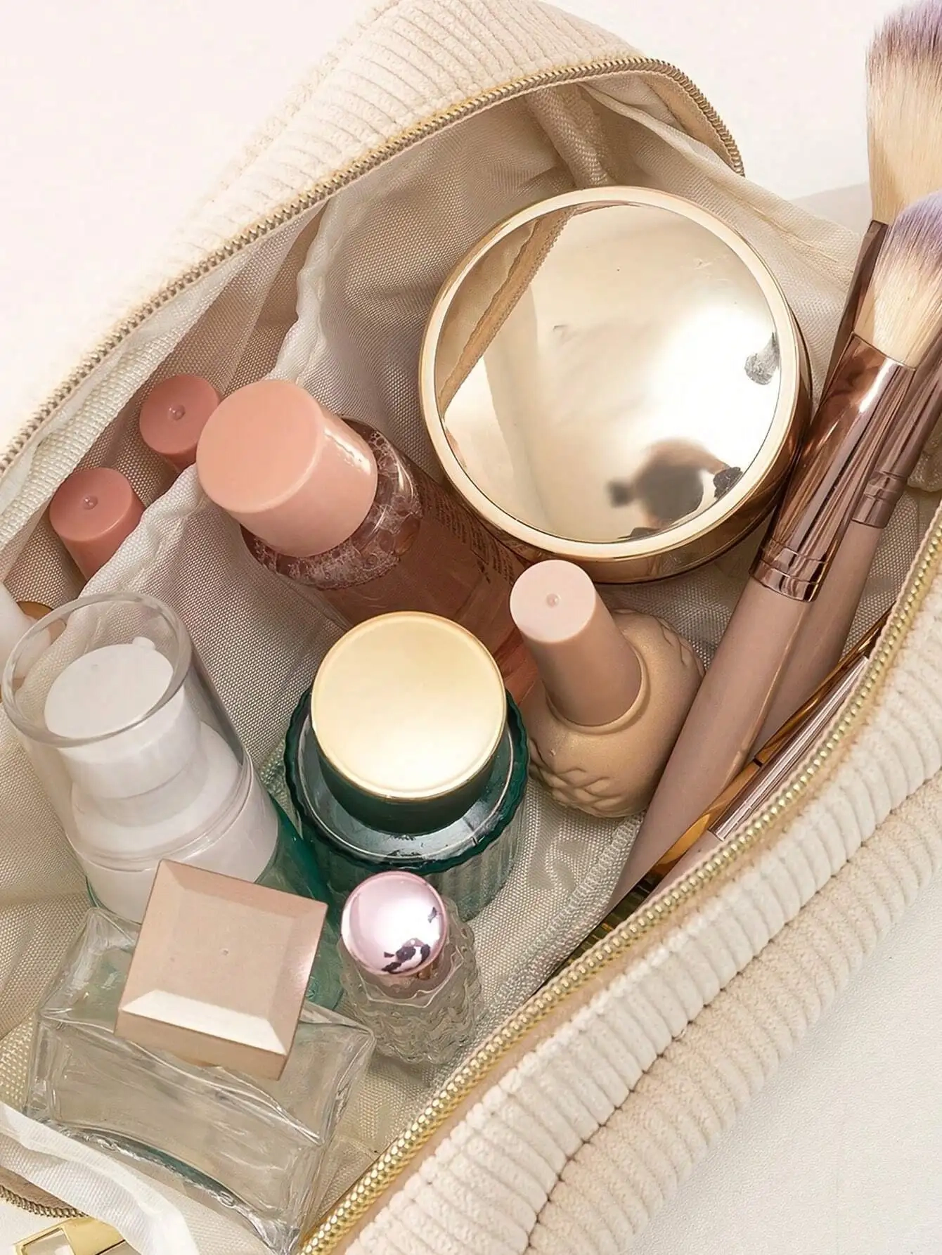 Fluffy Corduroy Multi-Compartment Toiletry Bag - Image 3
